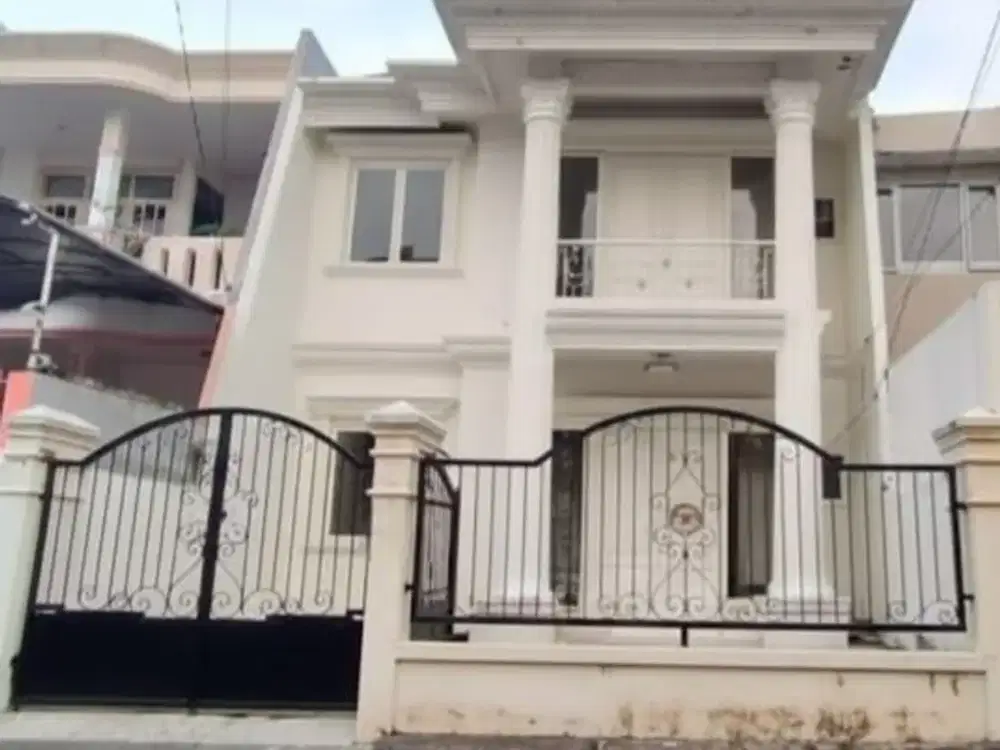 RUMAH _Model Semi Classic_ *Darmo Permai Selatan* Hadap Barat