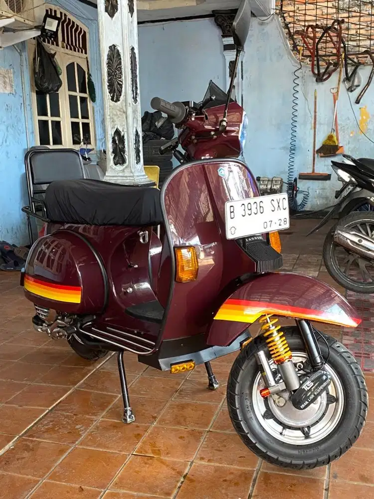 Vespa excel 150 tahun 1996