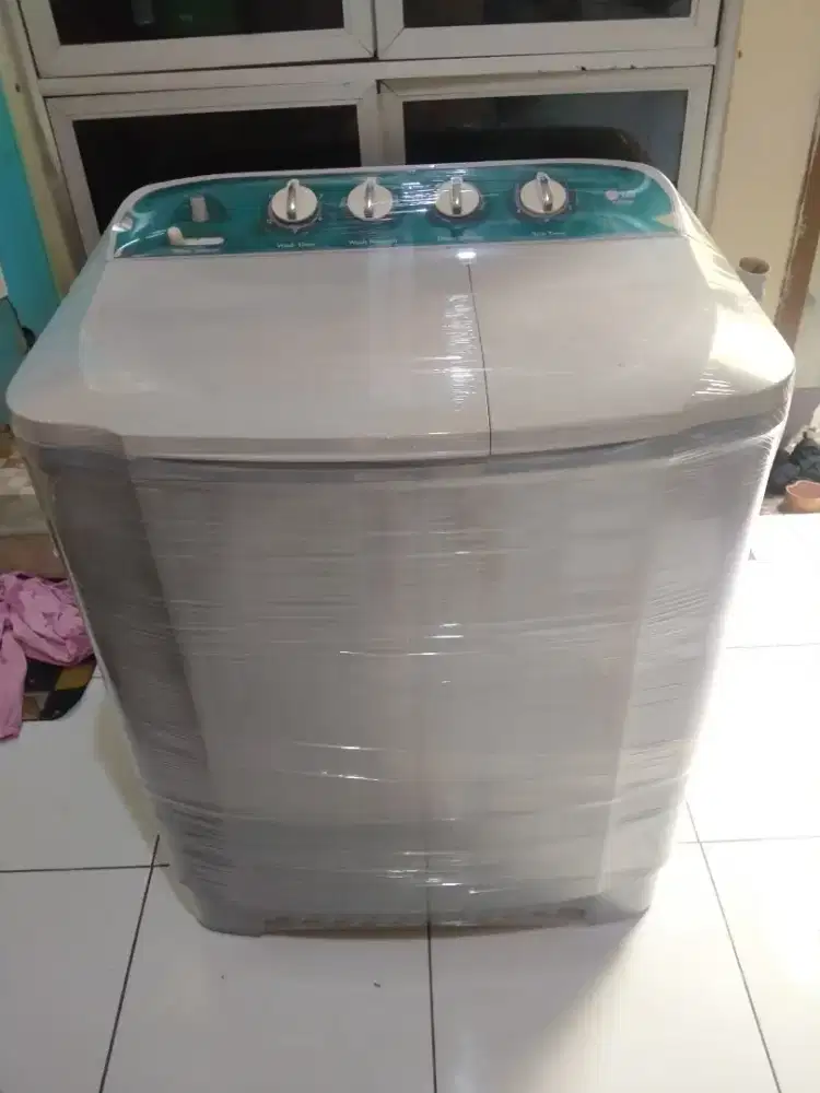 Mesin cuci merek LG kap 7kg