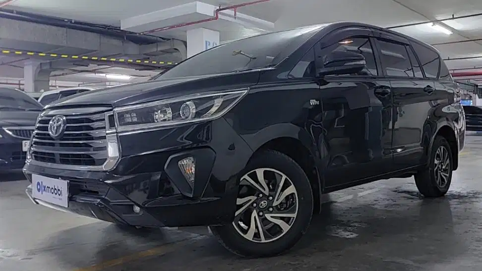 DP MURAH - Toyota Kijang Innova 2.0 V Luxury Bensin-AT 2021 Coklat