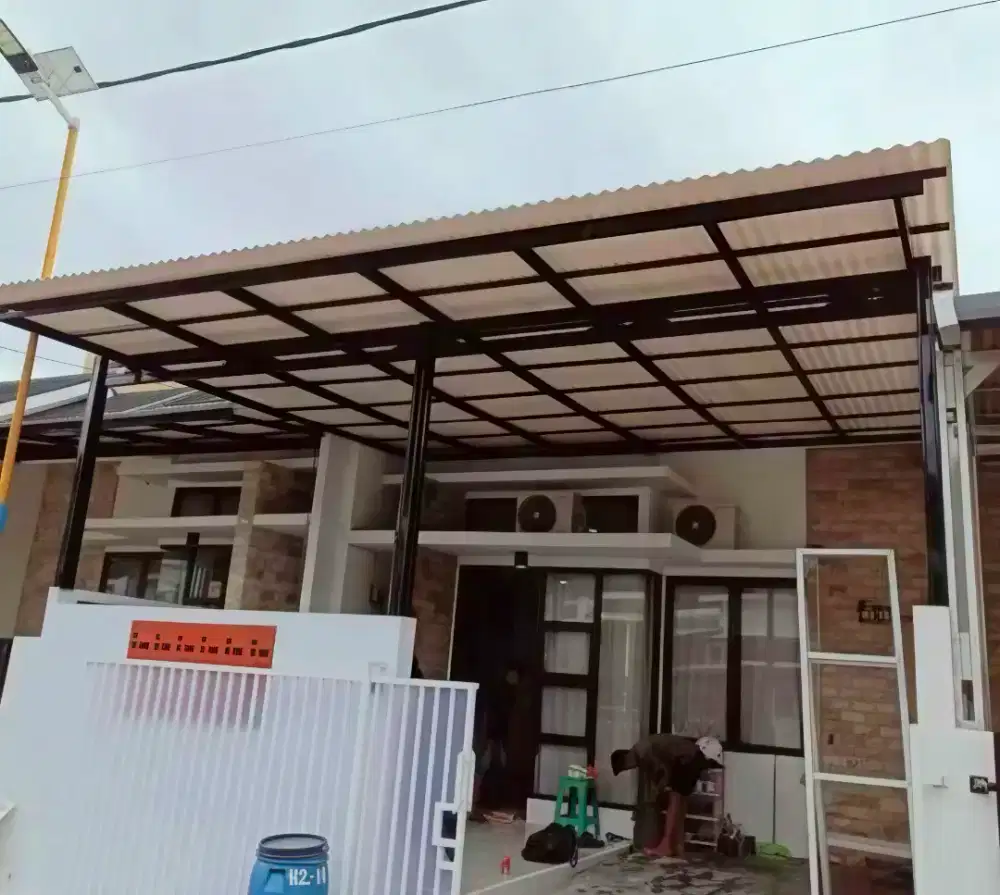 Pasang kanopi baja ringan