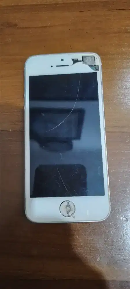 Hp iphone untuk kanibalan