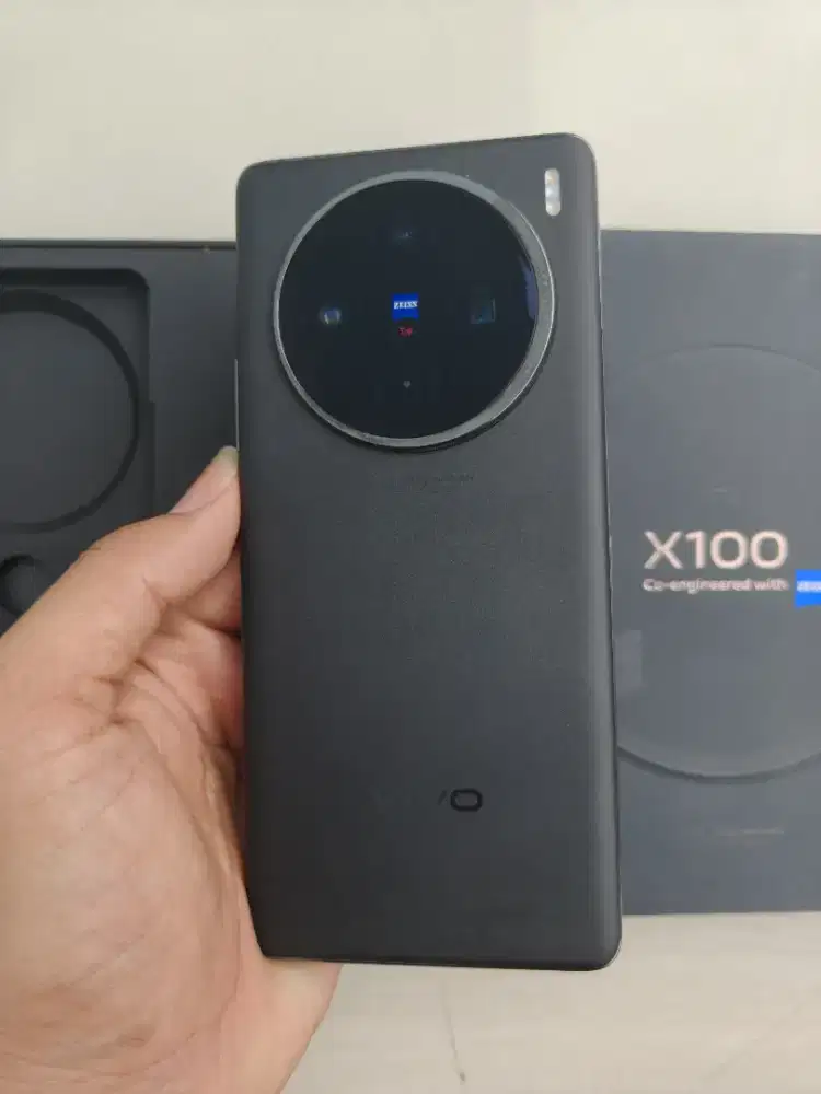 Vivo X100 12/256gb fullset ori
