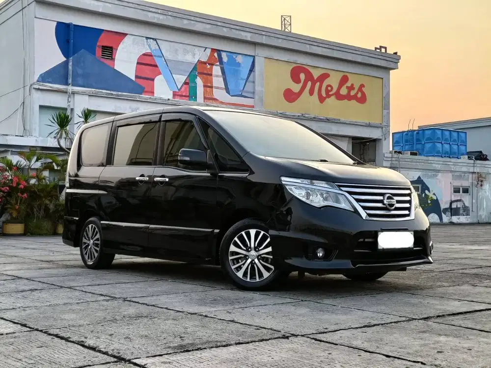 (TDP 15 JT) LOW KM 102 RB ! NISSAN SERENA HWS HITAM 2015 ! TERAWAT !