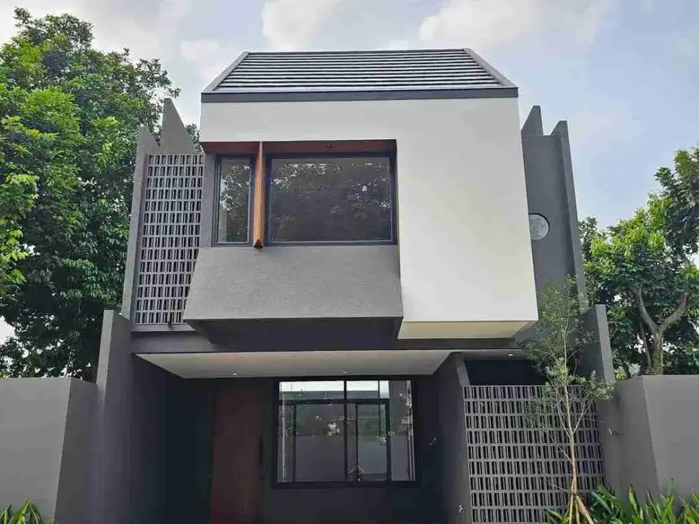 TOWNHOUSE STRATEGIS  TROPICAL MODERN REMPOA CIPUTAT