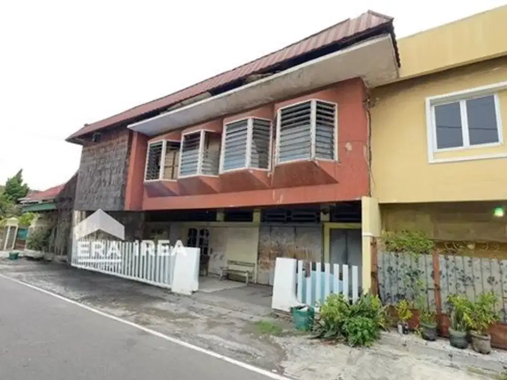 DIJUAL RUMAH DI DANUKUSUMAN SERENGAN SURAKARTA