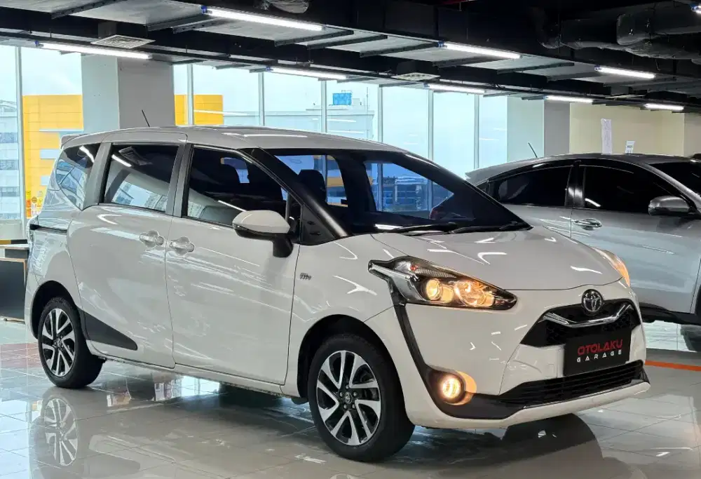 [ VERY LOWKM 39 RB ] Toyota Sienta V AT Bergaransi 1th Putih Istimewa