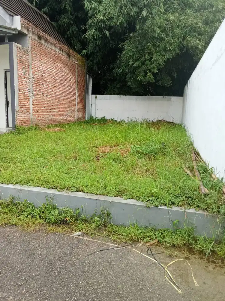 Kavling Murah 2Jutaan Slawi, Lokasi Strategis