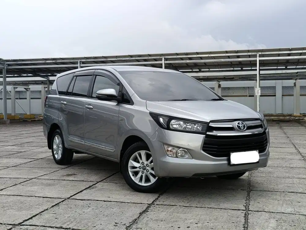 (TDP 20 JT) LOW KM 110 RB ! KIJANG INNOVA G BENSIN MATIC SILVER 2018 !