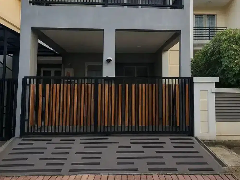Di Jual Rumah 2 Lantai  Dalam Komplek Puri Media, Kembangan, Jakarta Barat