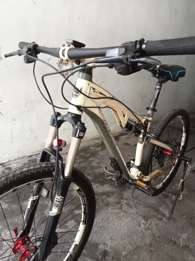 FS Adrenaline AM 2.0 siap pakai