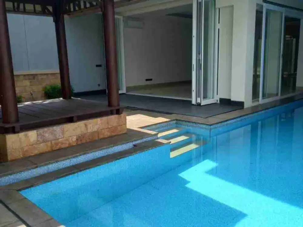 Elevent Townhouse Luxurious Lokasi Strategis Di Pejaten Barat