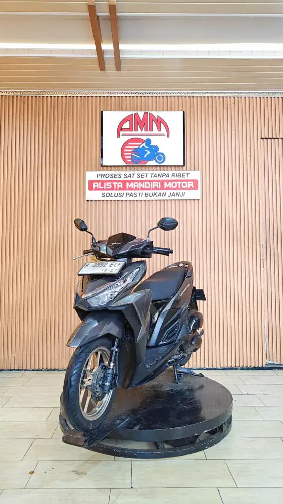 VARIO 125 LED 2017. ISTIMEWA MESIN ADEM PAJAK ON SS LENGKAP BISA NEGO