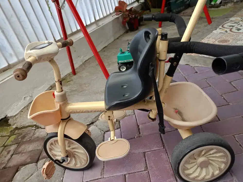 Sepeda anak aviator roda 3