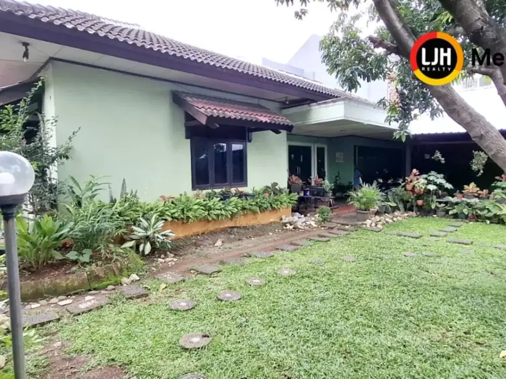 Rumah SHM Posisi Hook Luas 400 m2 di Jatiwaringin Asri, Pondok Gede Bekasi
