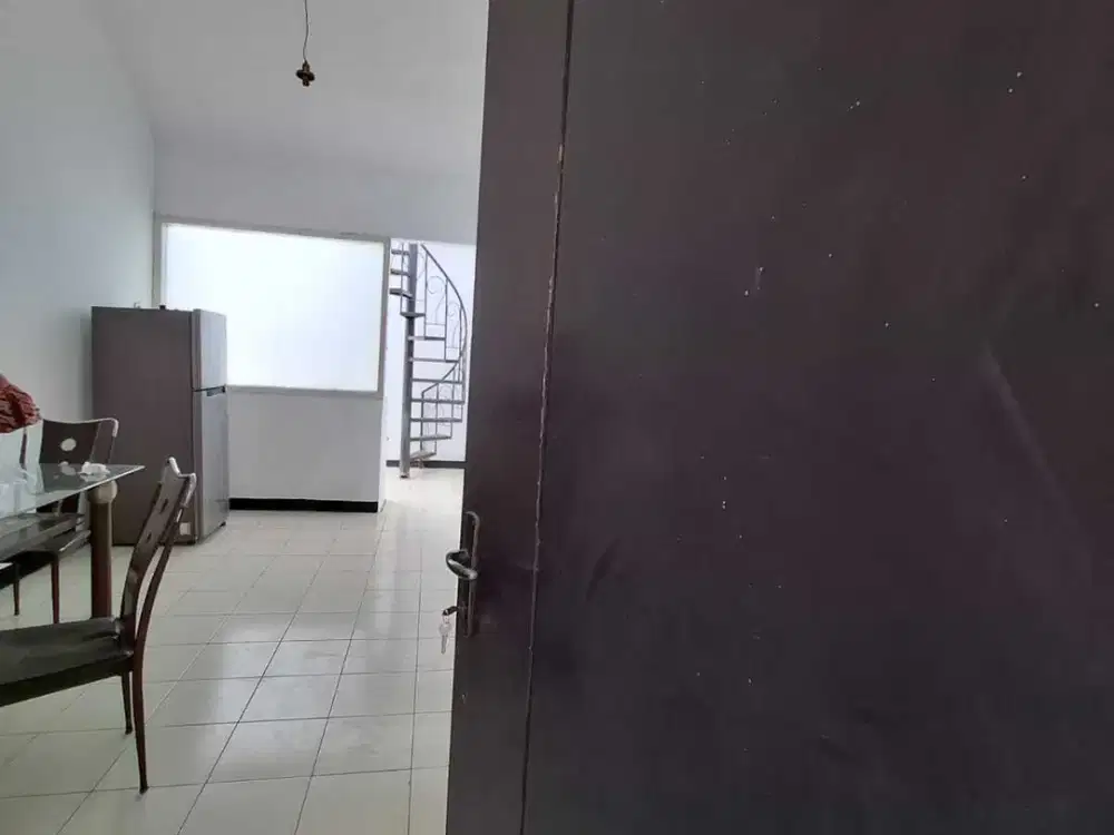 Rumah disewa kota baru parahyangan siap huni tatar banyak sumba