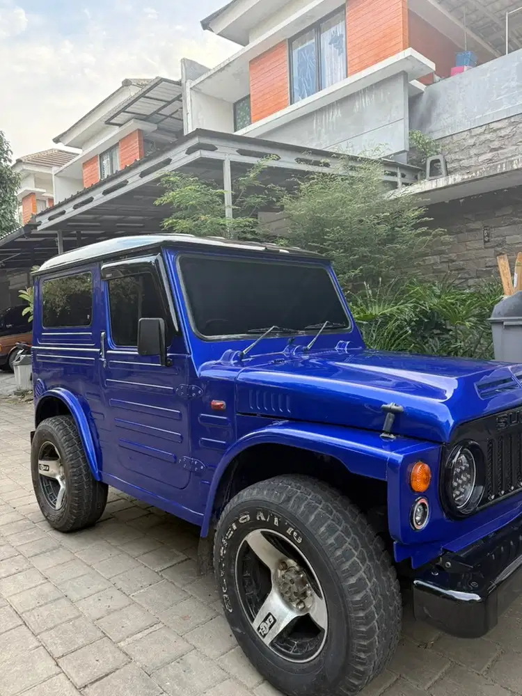 Suzuki Jimny Jangkrik 1981 4x4 Istimewa