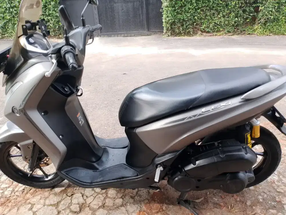 Dijual yamaha Lexi 125 keyless 2019 B DKI jakarta selatan pajak idup