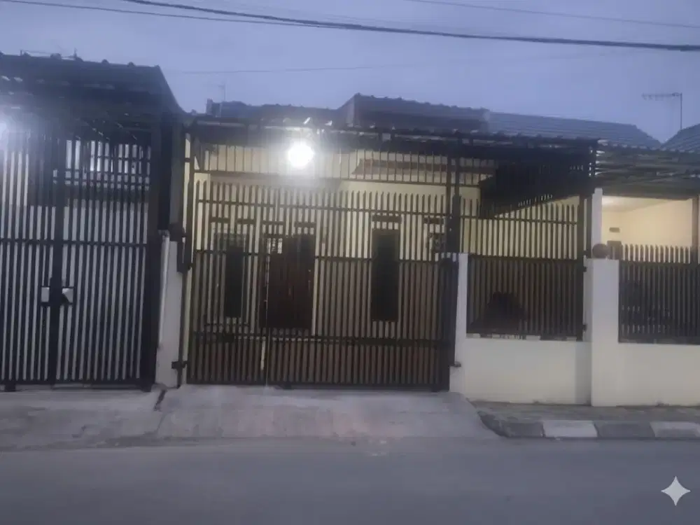 Rumah Pinggir Jalan Raya di PUP Sektor 5 Babelan Bekasi