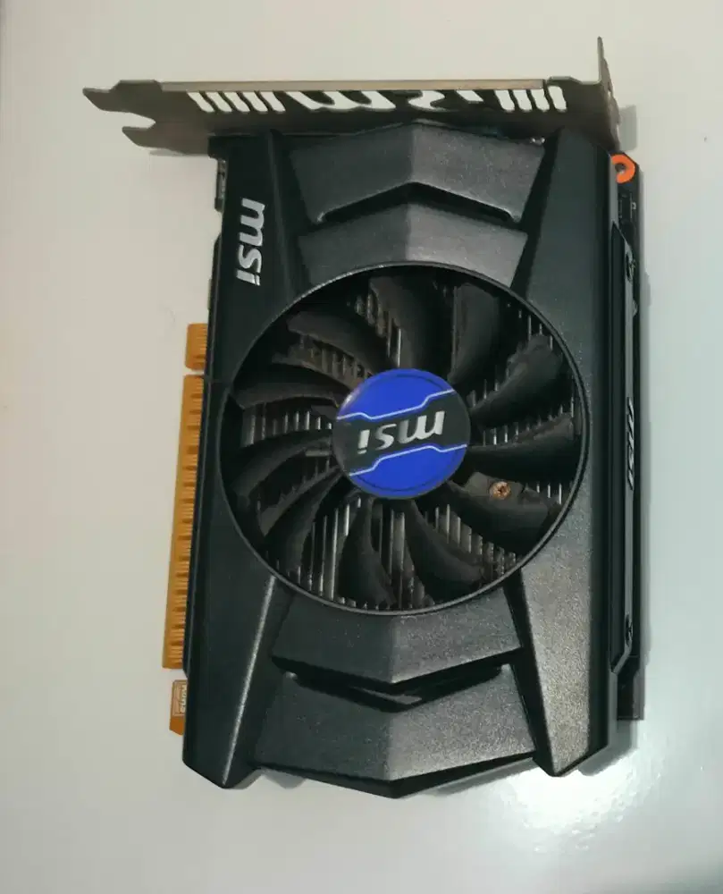 GT 740 2gb ddr5
