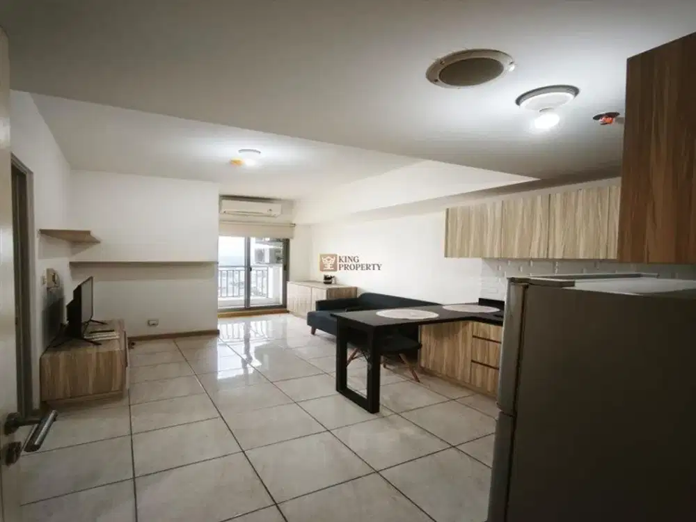 Dekat Summarecon Mall Serpong SMS & Bethsaida Hospital, Dijual 2BR Apartemen Midtown Serpong Furnish Minimalis, Fasilitas Swimming Pool, Jacuzzi, Gym,