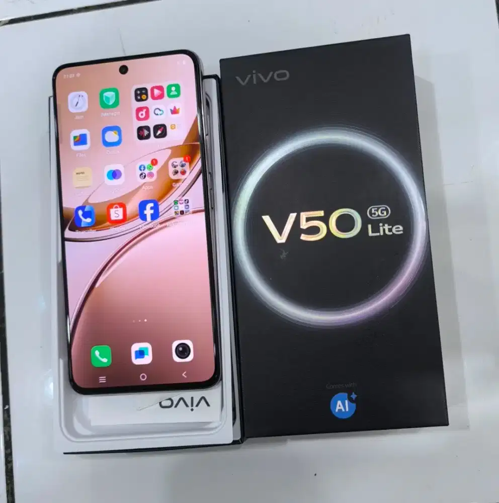 vivo V50 Lite 5G ram 12/512 fullset ori istimewa