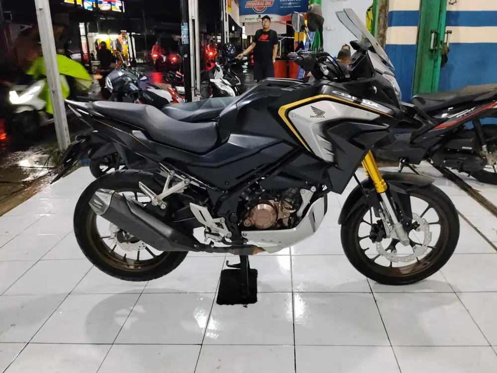 dijual cepat Honda cbx 2022 siap pakai