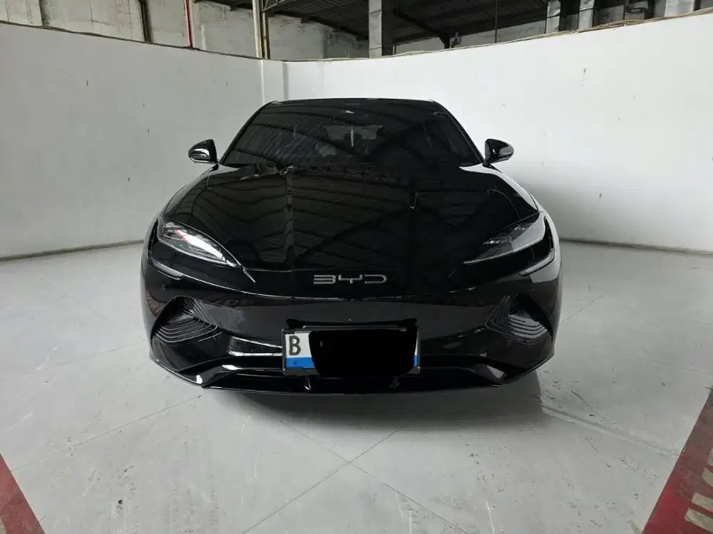 Antik km 8rban BYD Seal Premium EV AT ( Matic ) 2024 Hitam Gress Mulus