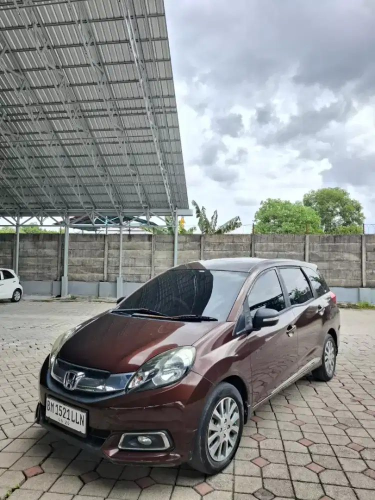 Honda mobilo e matic km 130 rb