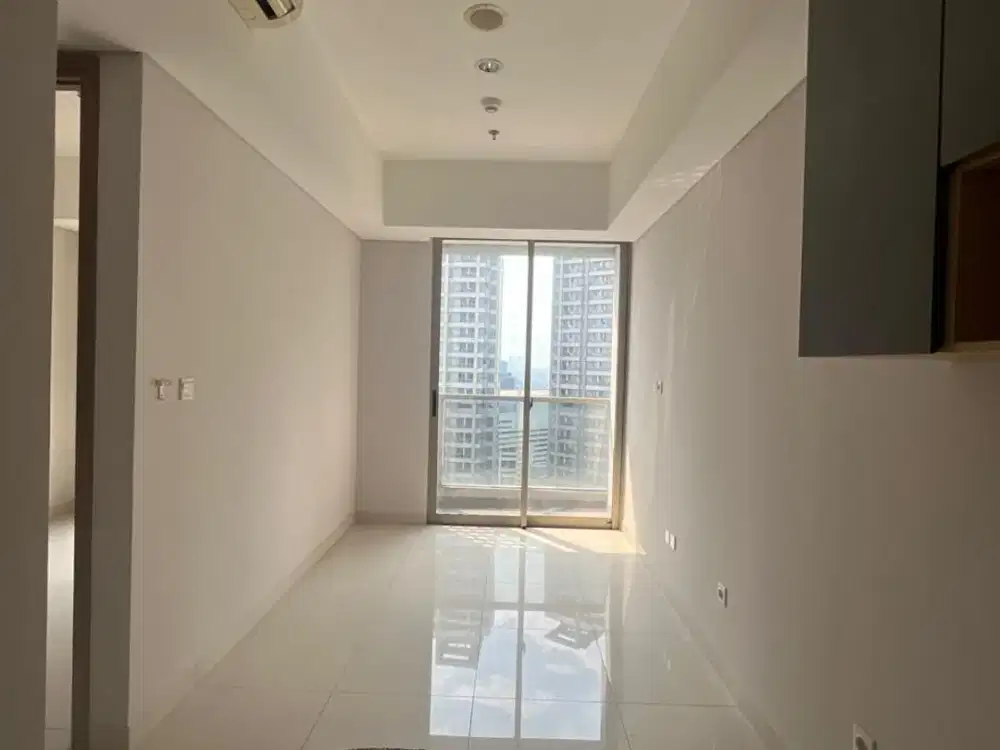 Dijual Apartemen Taman Anggrek Residence 2 Bedrooms 44 sqm Semi Furnished di Tanjung Duren Jakarta Barat