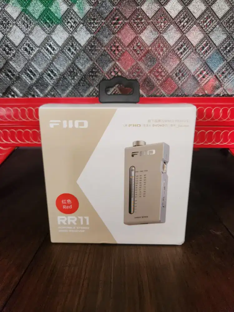 FiiO RR11 Red Hifi Portable Stereo Radio Receiver