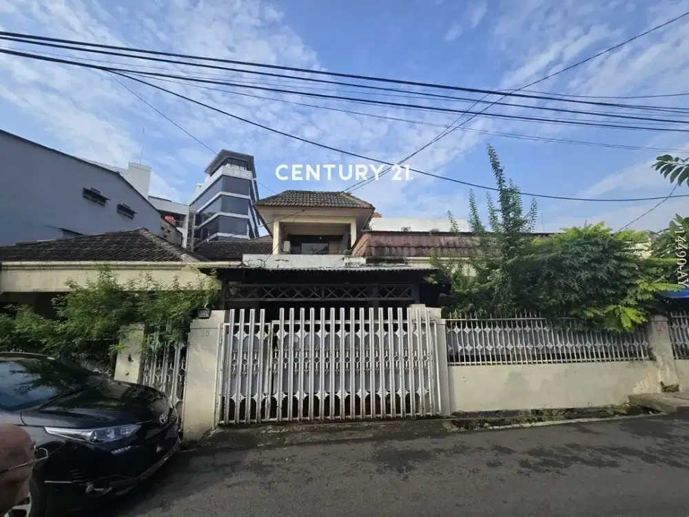 Dijual Rumah Bangunan Lama 2 Lantai Lokasi Strategis Di Tebet Jakarta Selatan