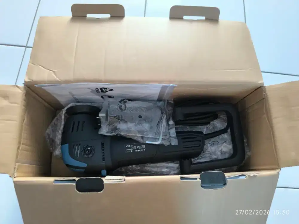 Mesin Poles merk Supplies Garage (SG) 750 mini DA