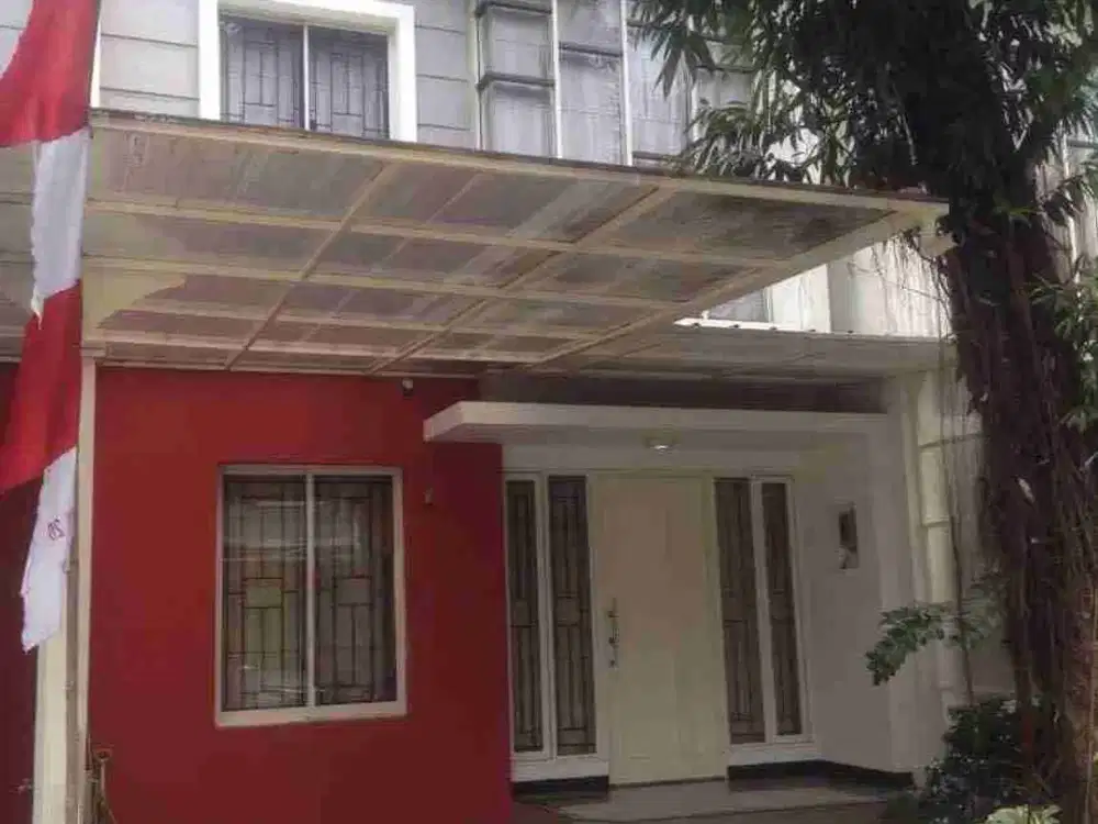 Jual Rumah 2lt Dengan Harga 1,55m , sudah full renov siap huni berada di dalam Cluster, akses mudah.