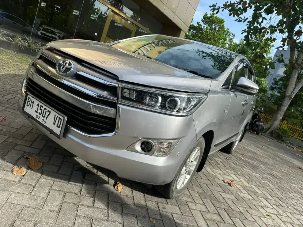 Innova Reborn V 2.0 Manual Bensin 2019 km 40 RB an