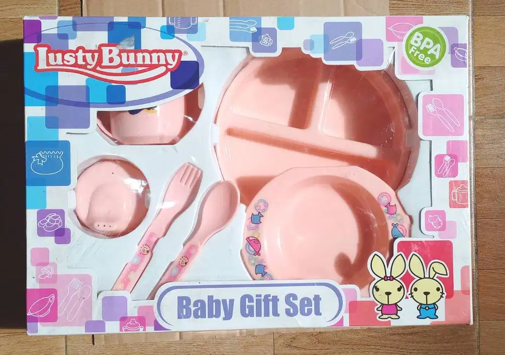 Alat makan bayi set piring sendok gelas lengkap baby feeding set