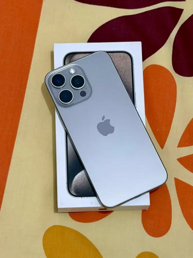 iPhone 15 Pro Max 256Gb Natural Titanium Ex Garansi iBox Like New
