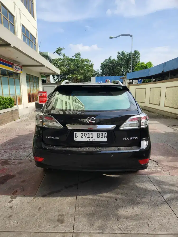 LEXUS. RX. 270.    11.