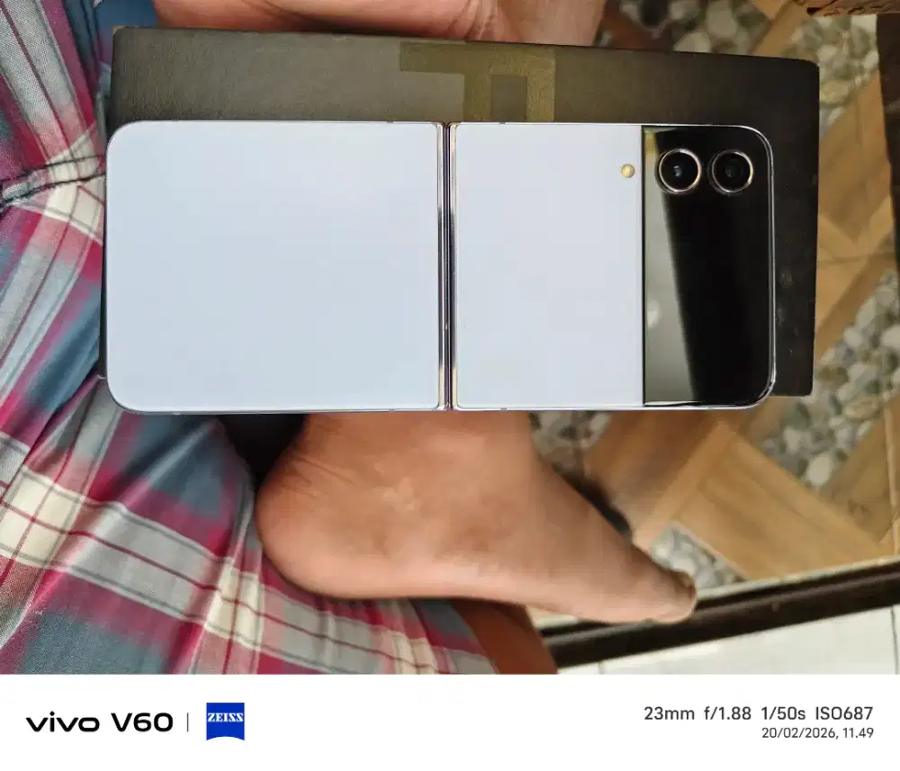 Samsung Z flip 4 8/128 resmi 5G no minus orian bs tker tmbh ajuin