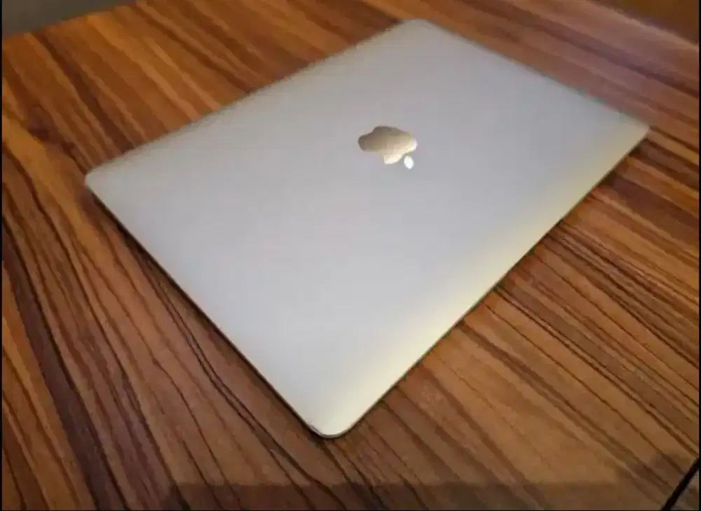 Macbook Retina 12 inch Gold, mint condition