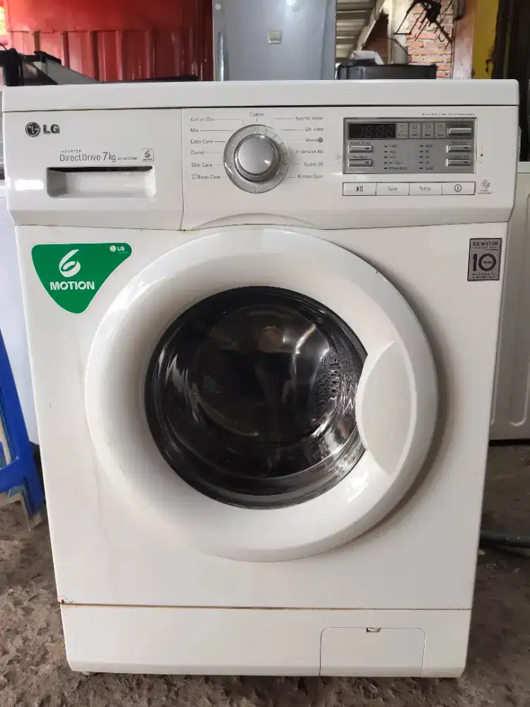 Mesin Cuci LG FrontLoading 7kg DDmotor istimewa