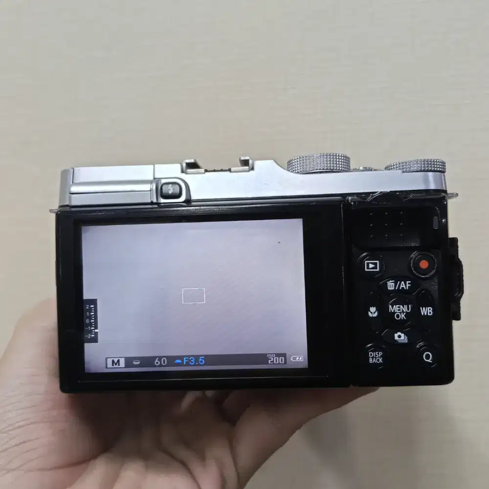 Kamera mirorrless Fujifilm xm1 lens kit mulus