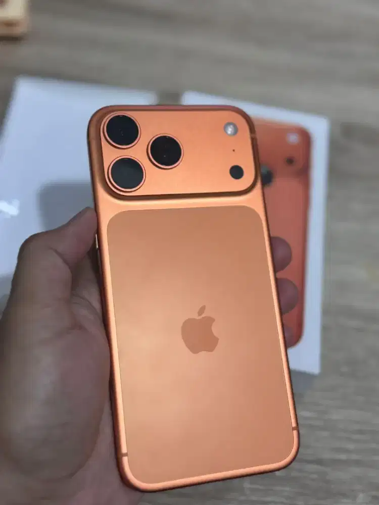 iPhone 17 Pro Max 512gb Orange iBox Fullset Mulus. Hb 100%. Cc 71.