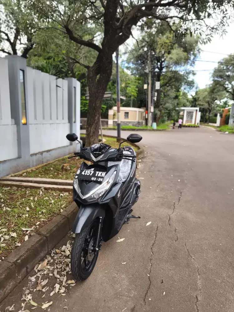 Bissmillah dijual motor Honda Vario LED old 150cc 2016