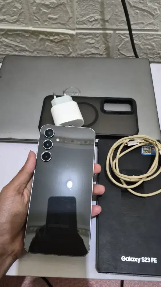 Samsung S23 fe 8/256 fullset