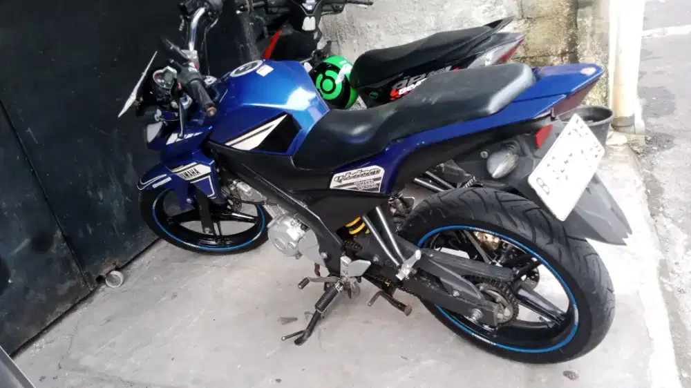 Yamaha Vixion 2014 barang istimewa