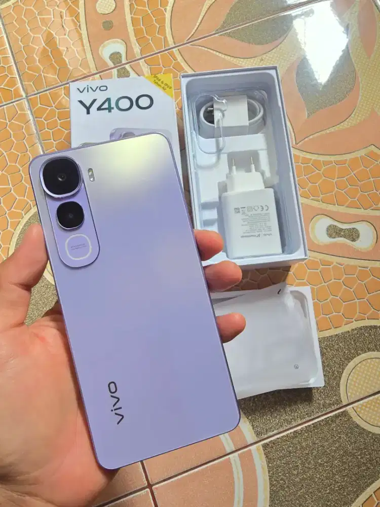 Vivo y400 8/128 mulus acc blm pakai