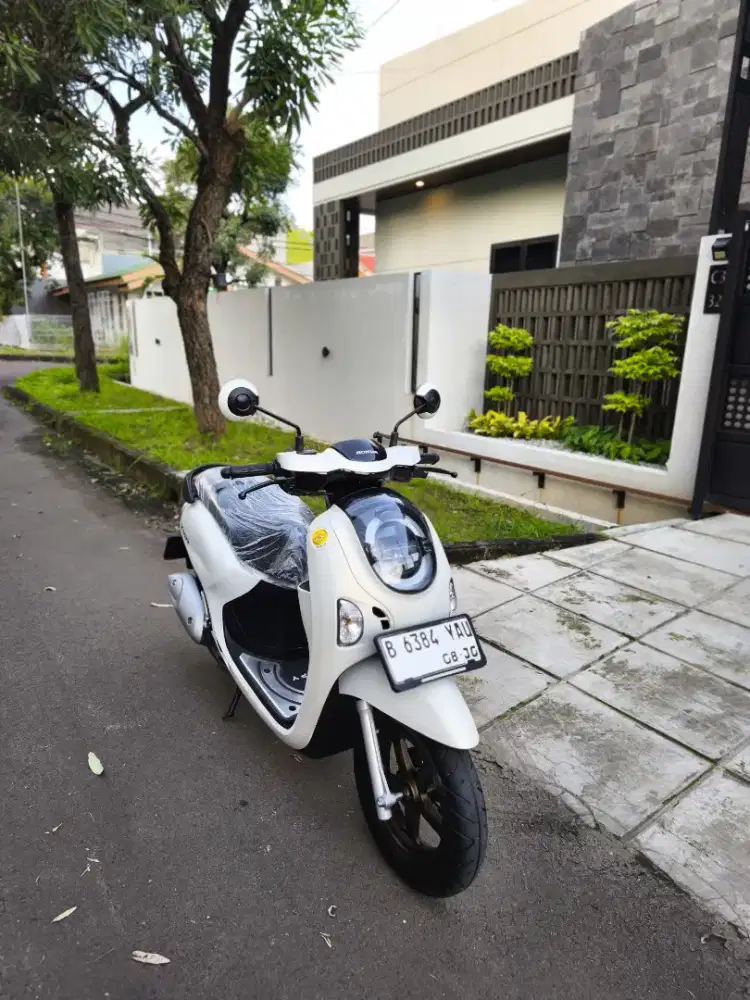 Bissmillah dijual motor Honda Scoopy like new 2025