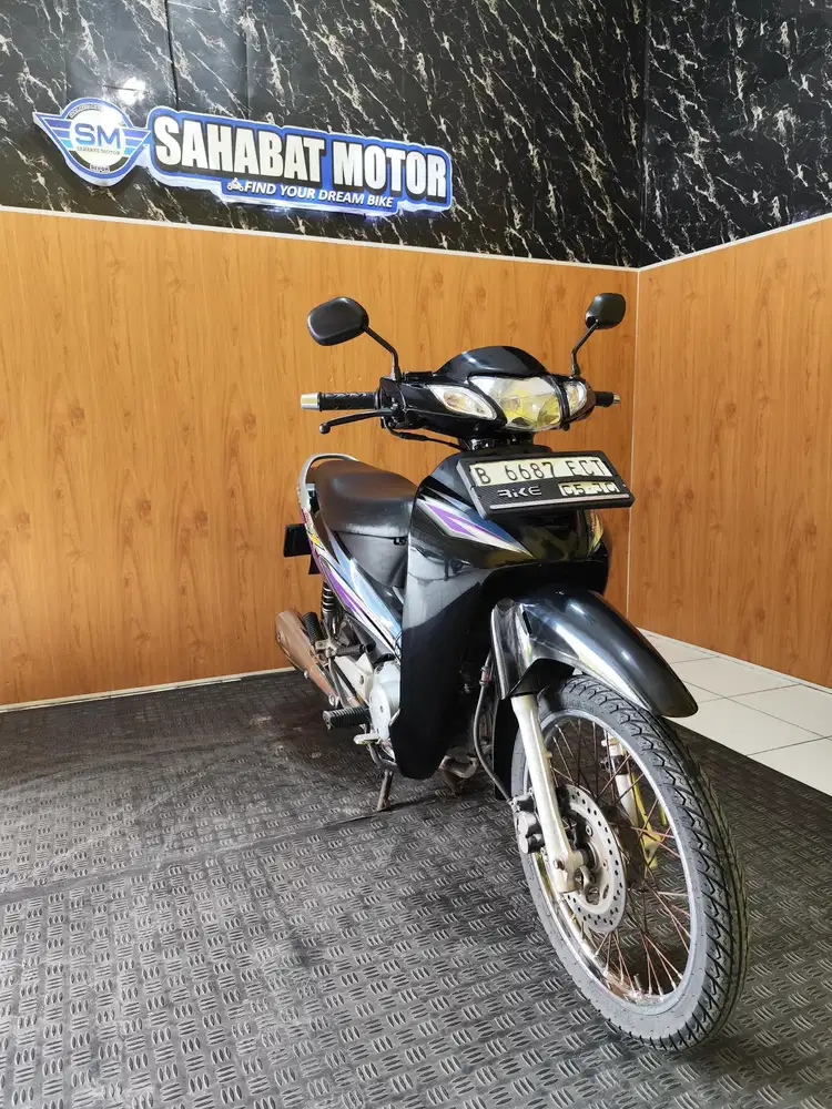 KARISMA TH 2005 PAJAK ON SIAP PAKAI