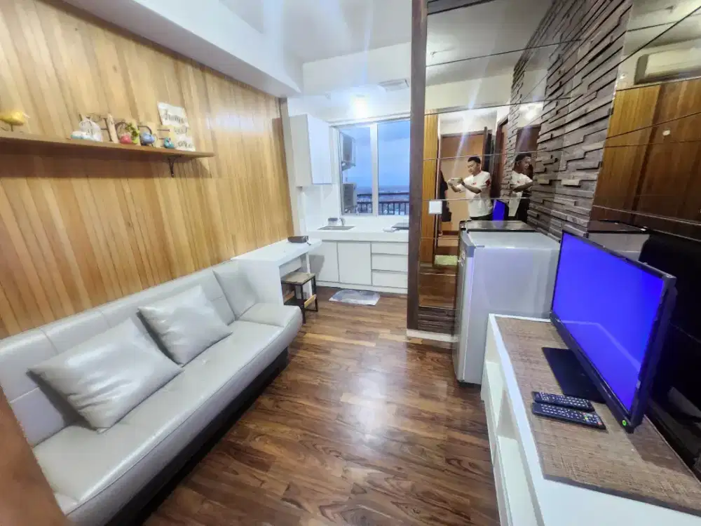 Di sewakan 2BR Apartemen Sudirman Suites